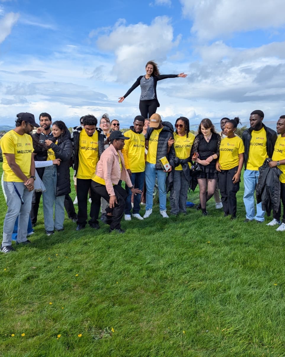 Photo of UWS Union Volunteers on an outing